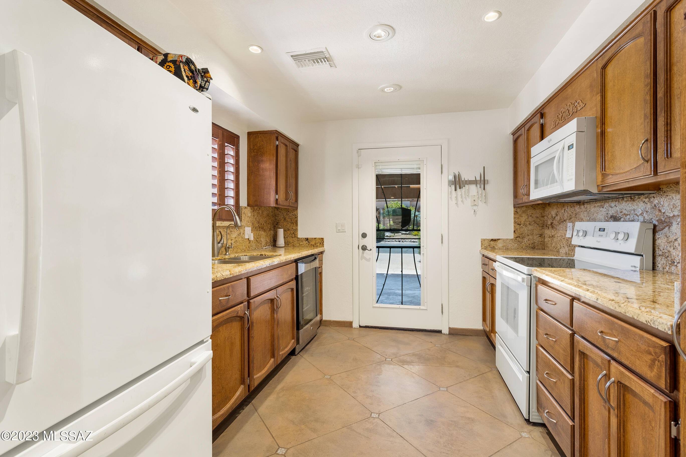 4247 East Allison Road Tucson, AZ 85712 - Photo 9 of 30 Gallery Image 9