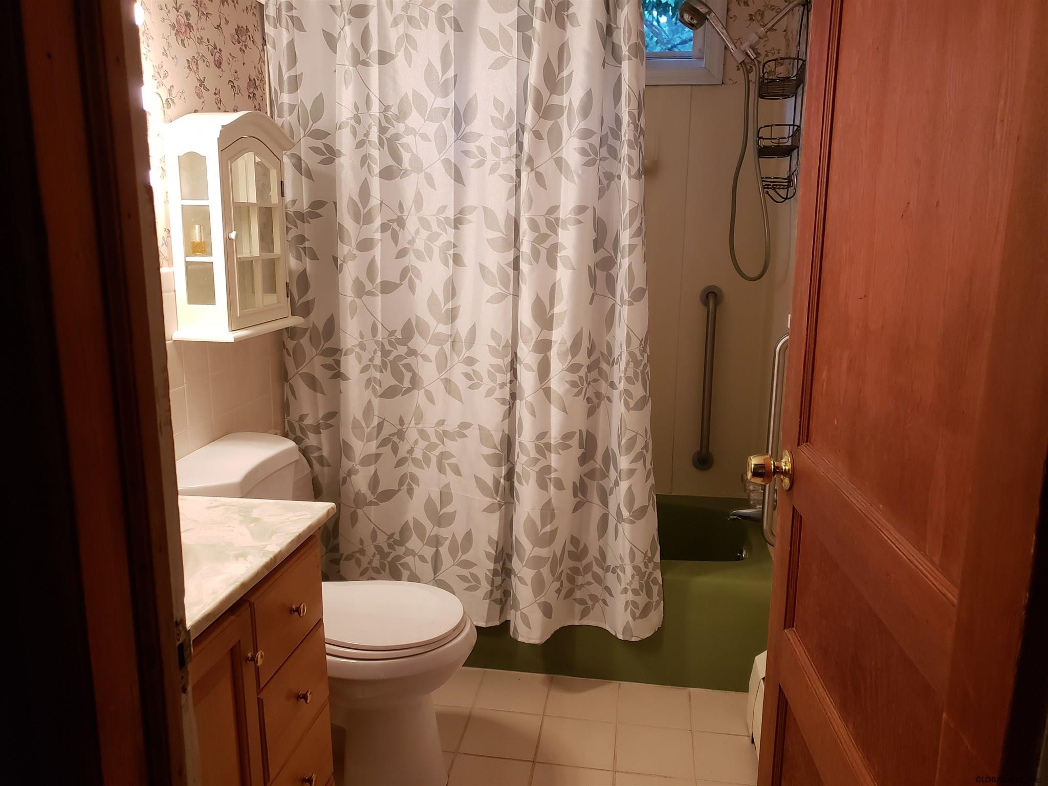 16 Bluff Road Rotterdam, NY 12306 - Photo 16 of 39 Photo 16