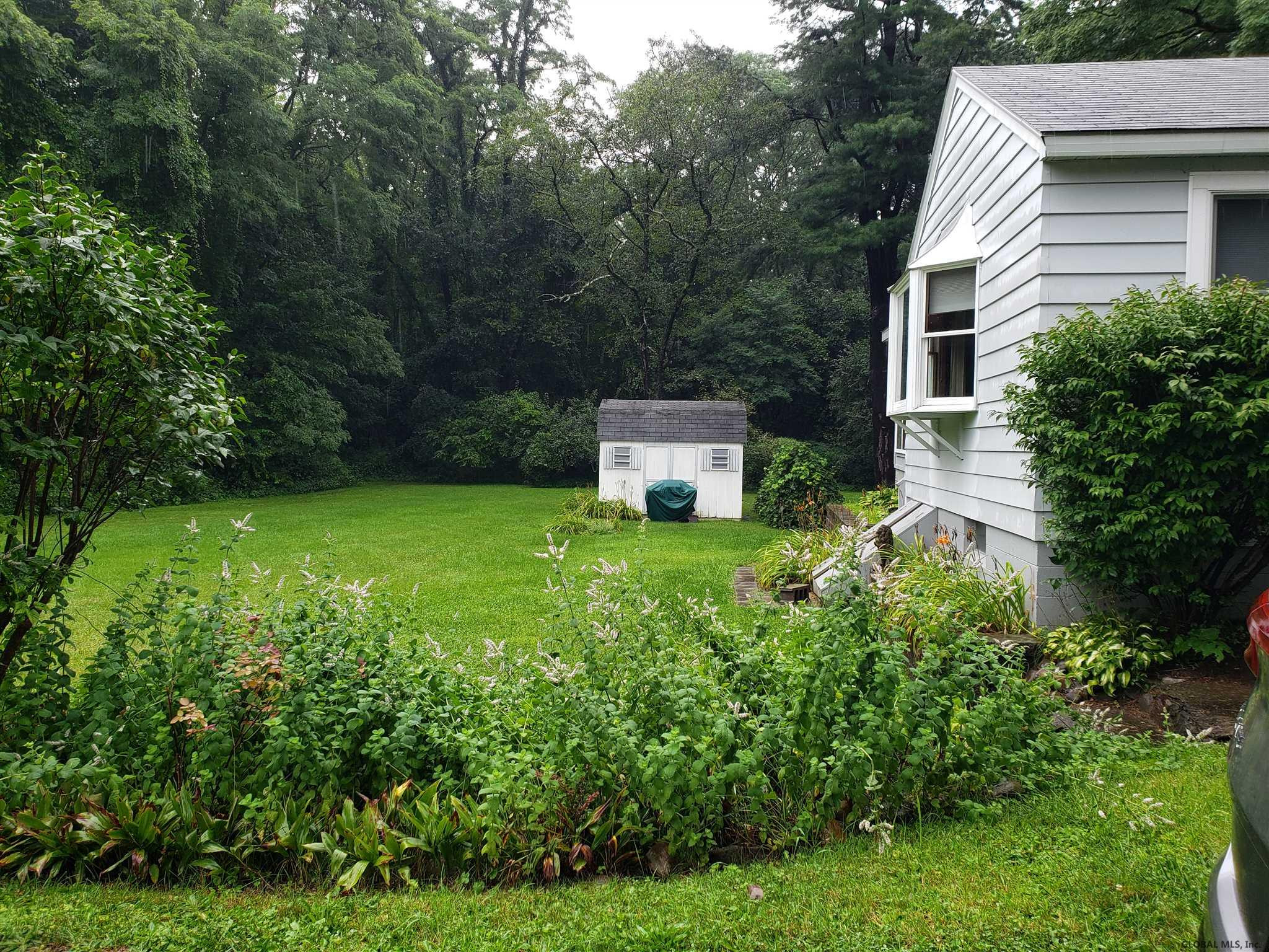 16 Bluff Road Rotterdam, NY 12306 - Photo 38 of 39 Photo 38