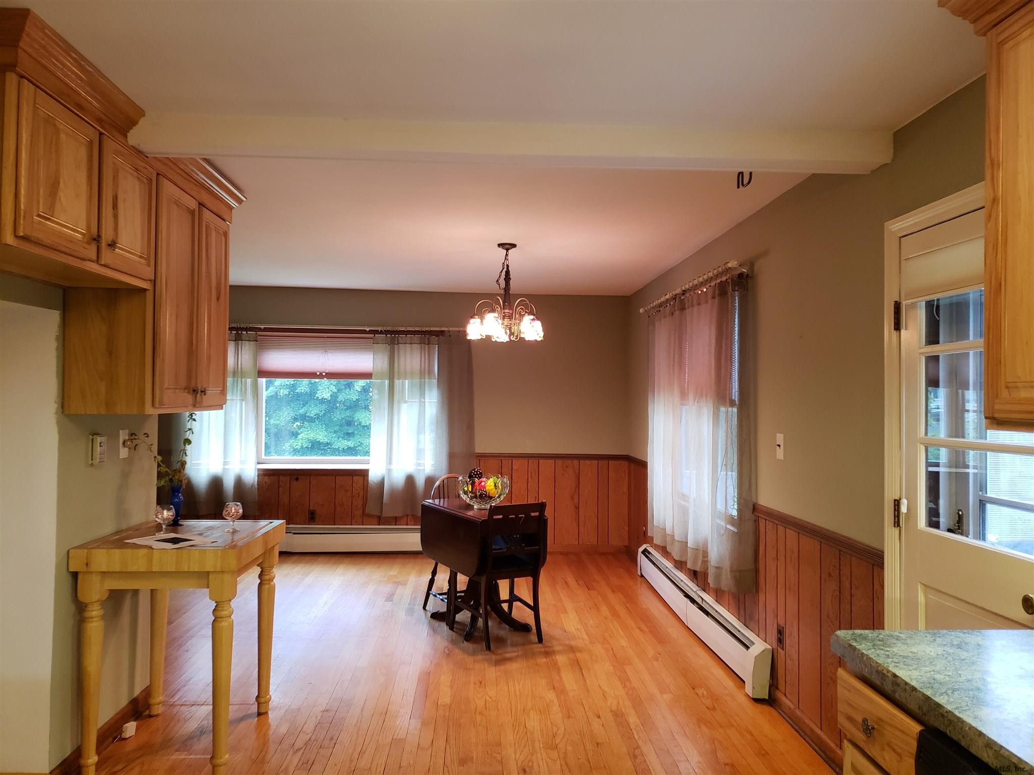 16 Bluff Road Rotterdam, NY 12306 - Photo 5 of 39 Photo 5