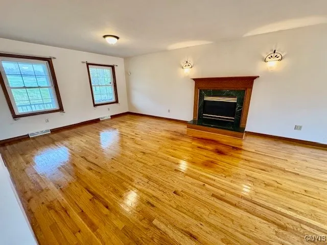 $349,900 | 1391 Middle Road, Oneida, NY 13421