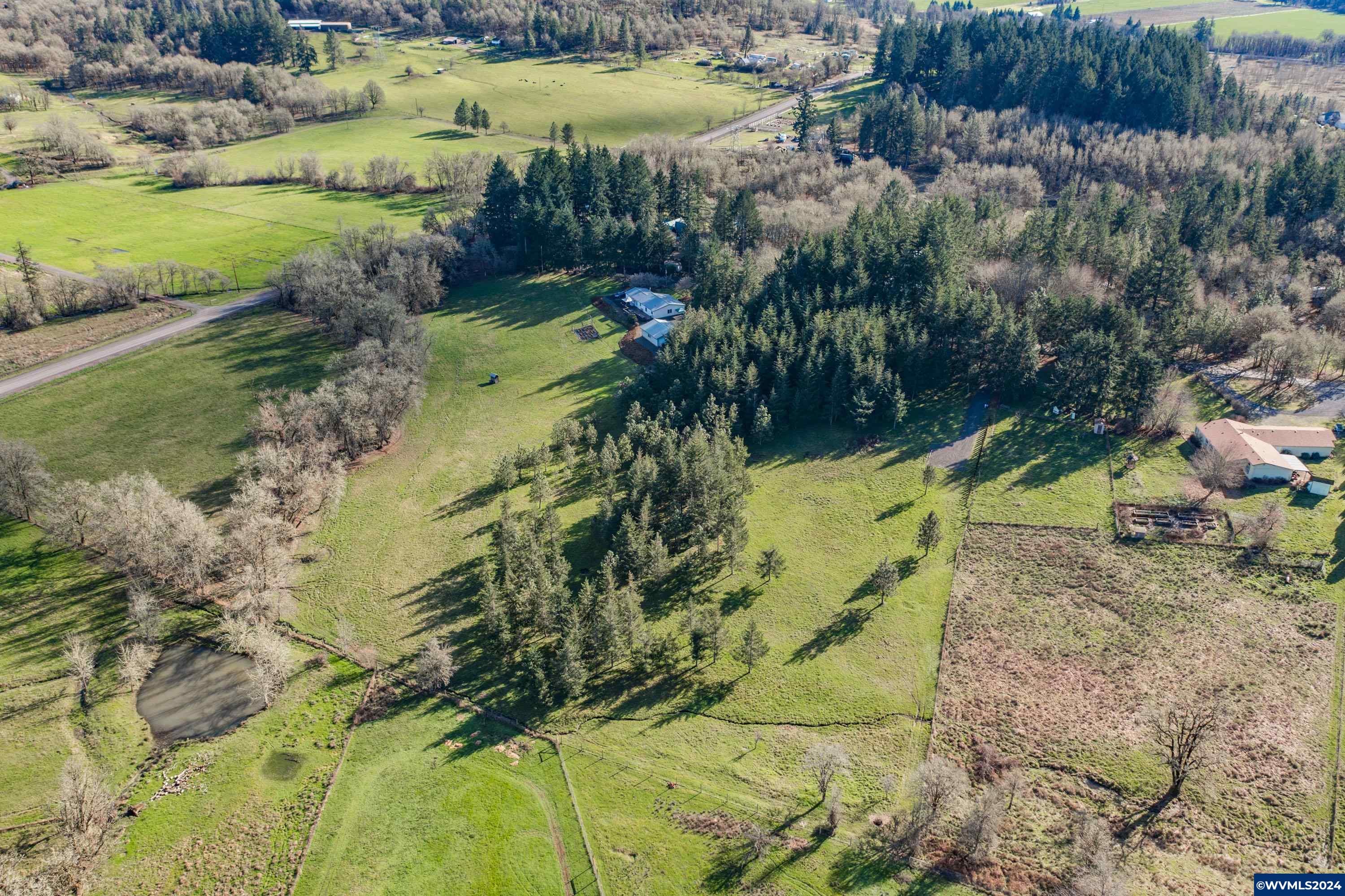 Buck Hill Lane Lebanon, OR 97355 - Photo 2 of 31