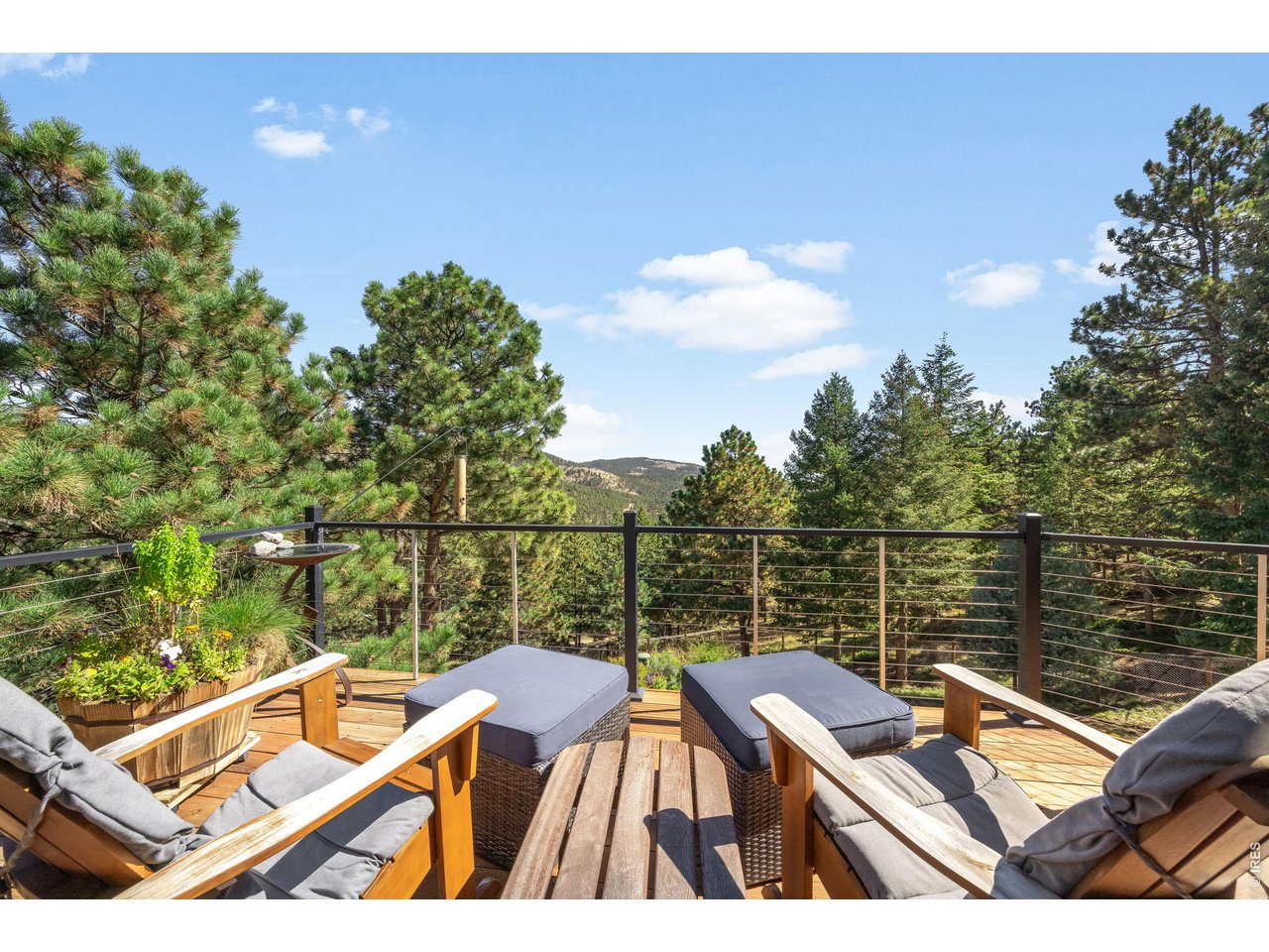 191 Alaska Road Boulder, CO 80302 - Photo 16 of 41 upper deck