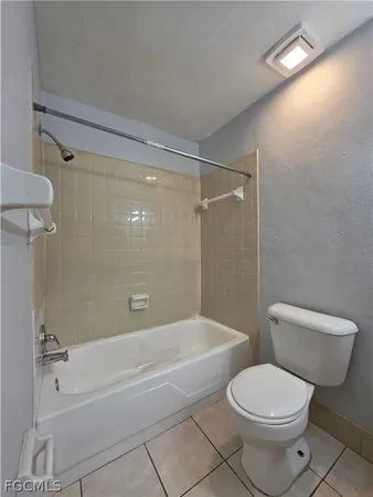 $1,200 | 1830 Maravilla Avenue, Unit 510, Fort Myers, FL 33901