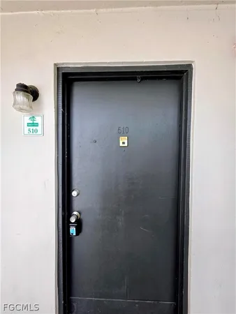 $1,200 | 1830 Maravilla Avenue, Unit 510, Fort Myers, FL 33901