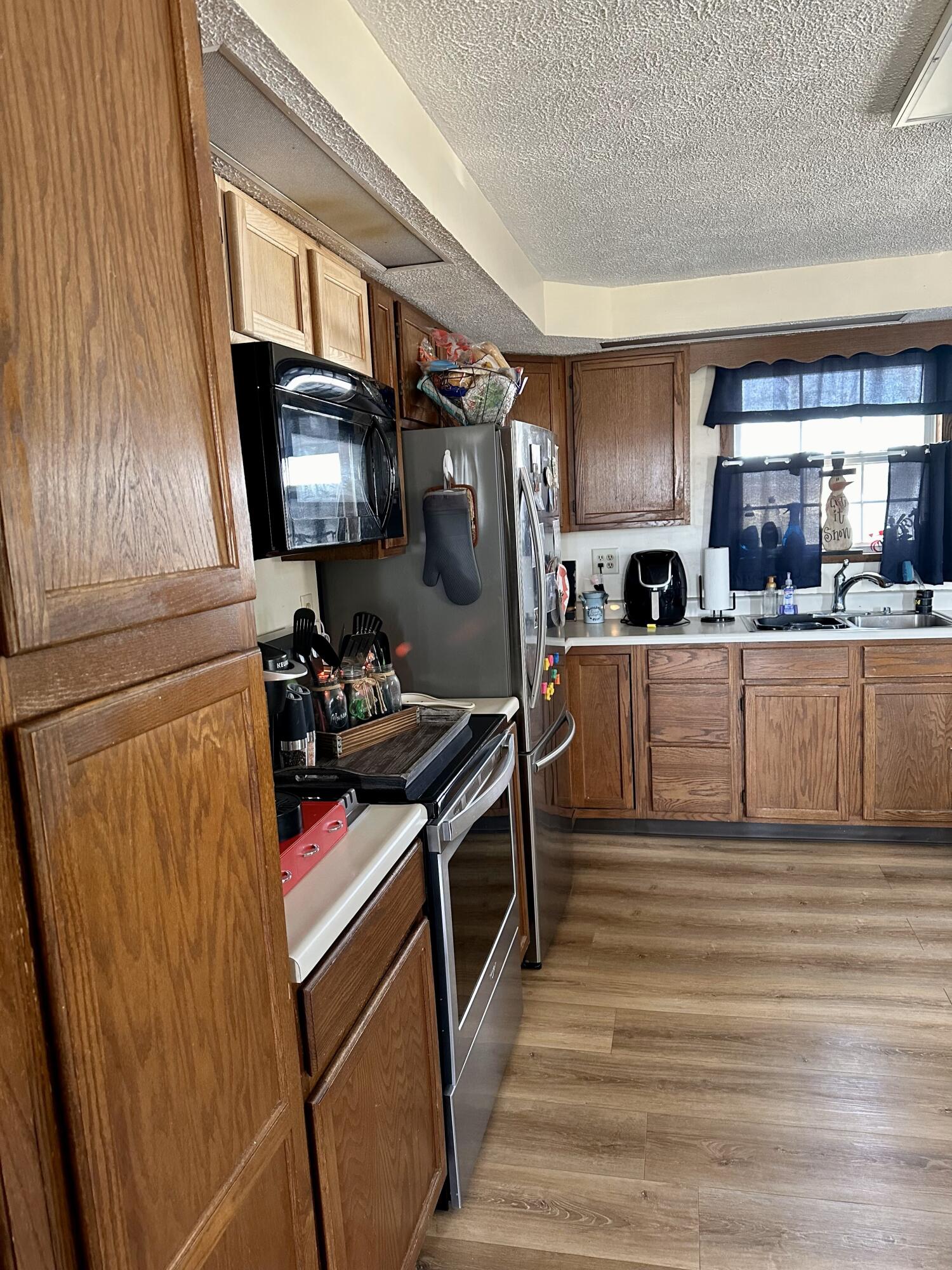 7265 Walnut Grove-Clark County Road Troy, OH 45373 - Photo 7 of 20
