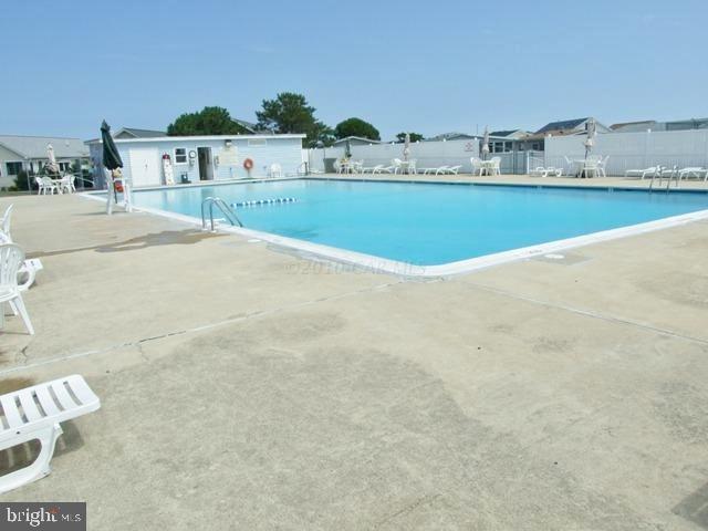 167 Clamshell Road Ocean City, MD 21842 - Photo 11 of 15 One of 3 community pools