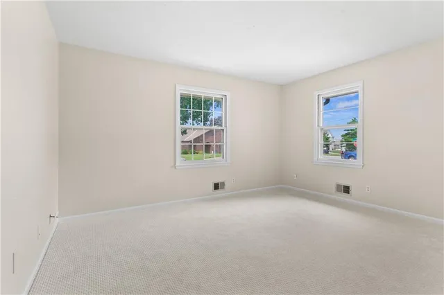 $329,000 | 1004 Southwest Twilight Lane, Blue Springs, MO 64015