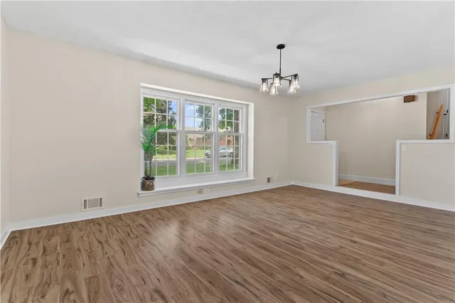 $329,000 | 1004 Southwest Twilight Lane, Blue Springs, MO 64015