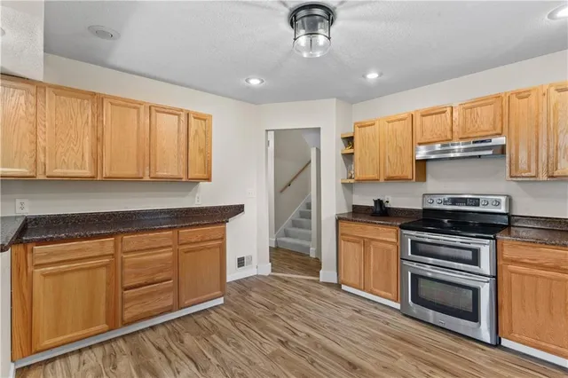 $329,000 | 1004 Southwest Twilight Lane, Blue Springs, MO 64015