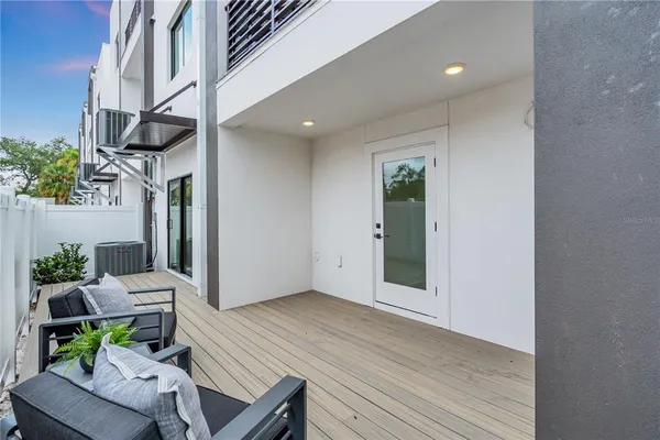 $7,249 | 3002 West Platt Street, Unit 9, Tampa, FL 33609