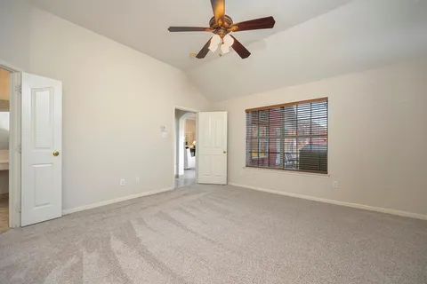 $400,000 | 7928 Parkwood Plaza Drive, Fort Worth, TX 76137