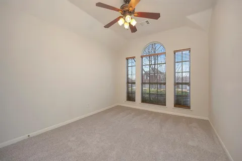$400,000 | 7928 Parkwood Plaza Drive, Fort Worth, TX 76137