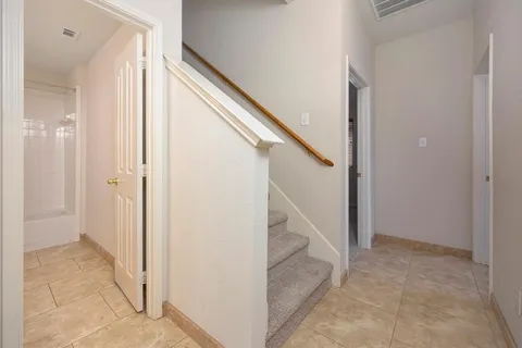 $400,000 | 7928 Parkwood Plaza Drive, Fort Worth, TX 76137