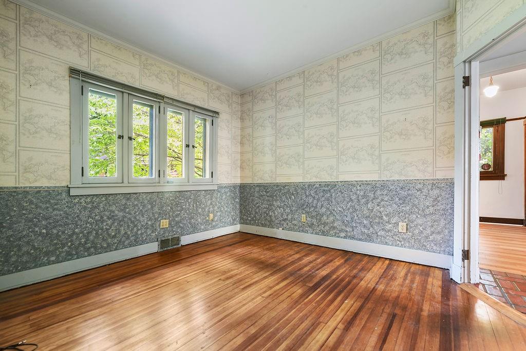 206 Woodside Road Pittsburgh, PA 15221 - Photo 14 of 36 Gallery Image 14