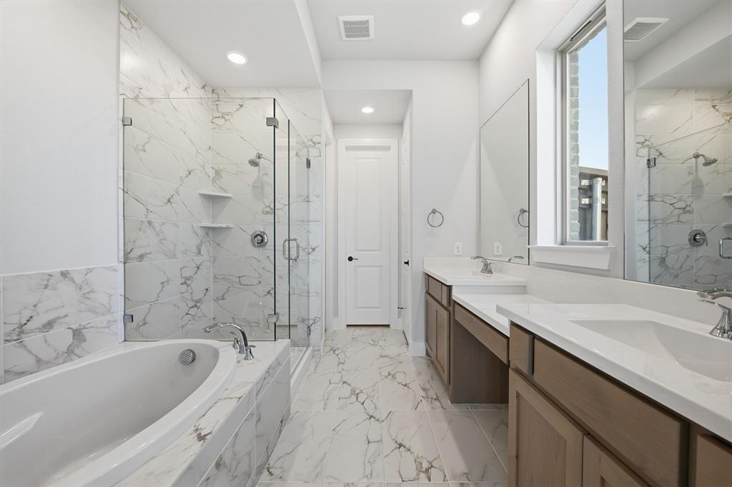 9022 Wildberry Road Oak Point, TX 75068 - Photo 14 of 38