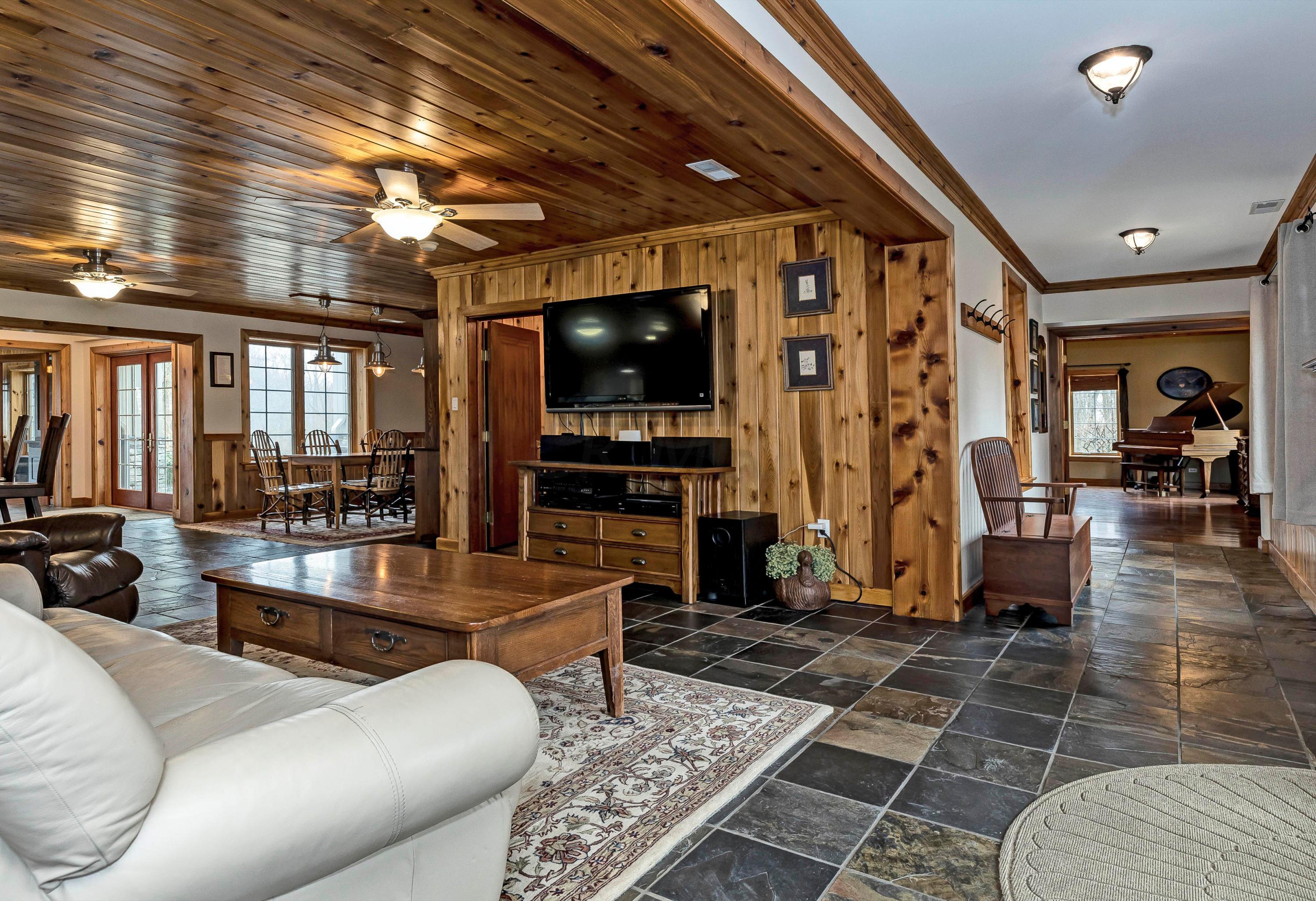 11620 Fairview Road Southeast Newark, OH 43056 - Photo 12 of 70 Gallery Image 12