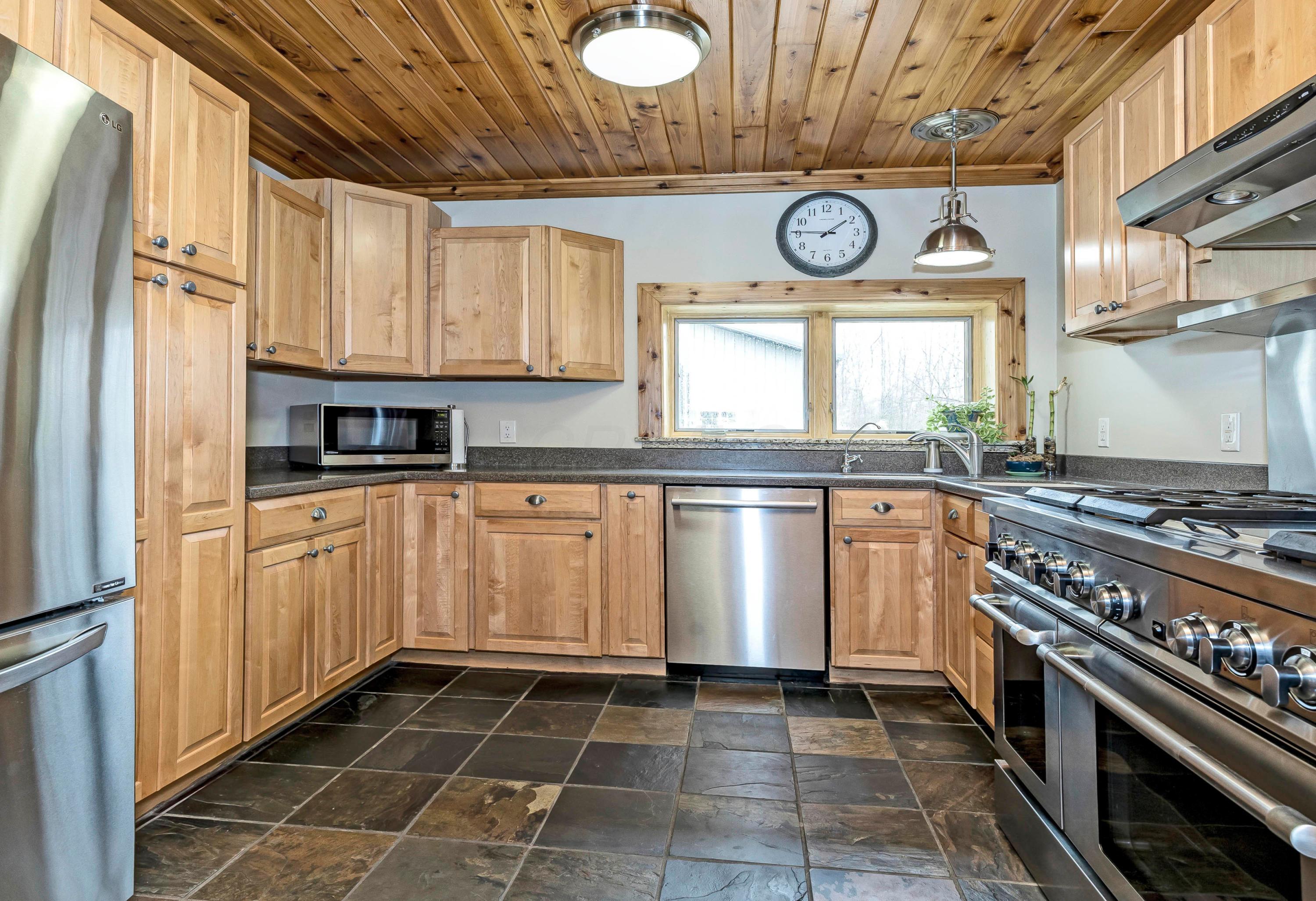11620 Fairview Road Southeast Newark, OH 43056 - Photo 21 of 70 Gallery Image 21