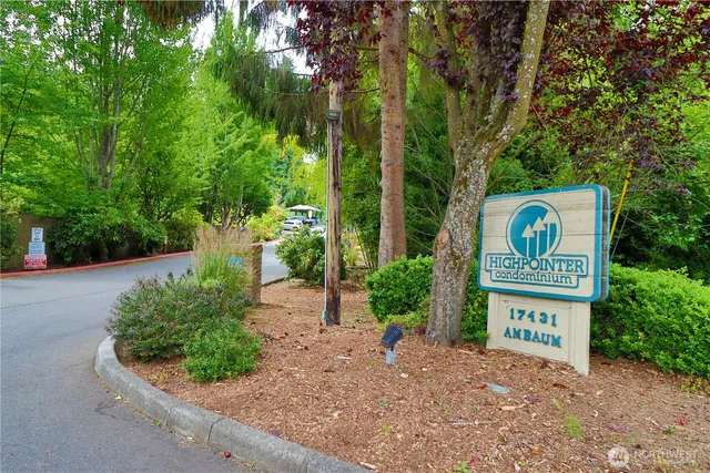 $175,000 | 17431 Ambaum Boulevard South, Unit C43, Seattle, WA 98148