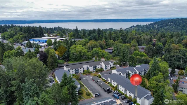 $175,000 | 17431 Ambaum Boulevard South, Unit C43, Seattle, WA 98148