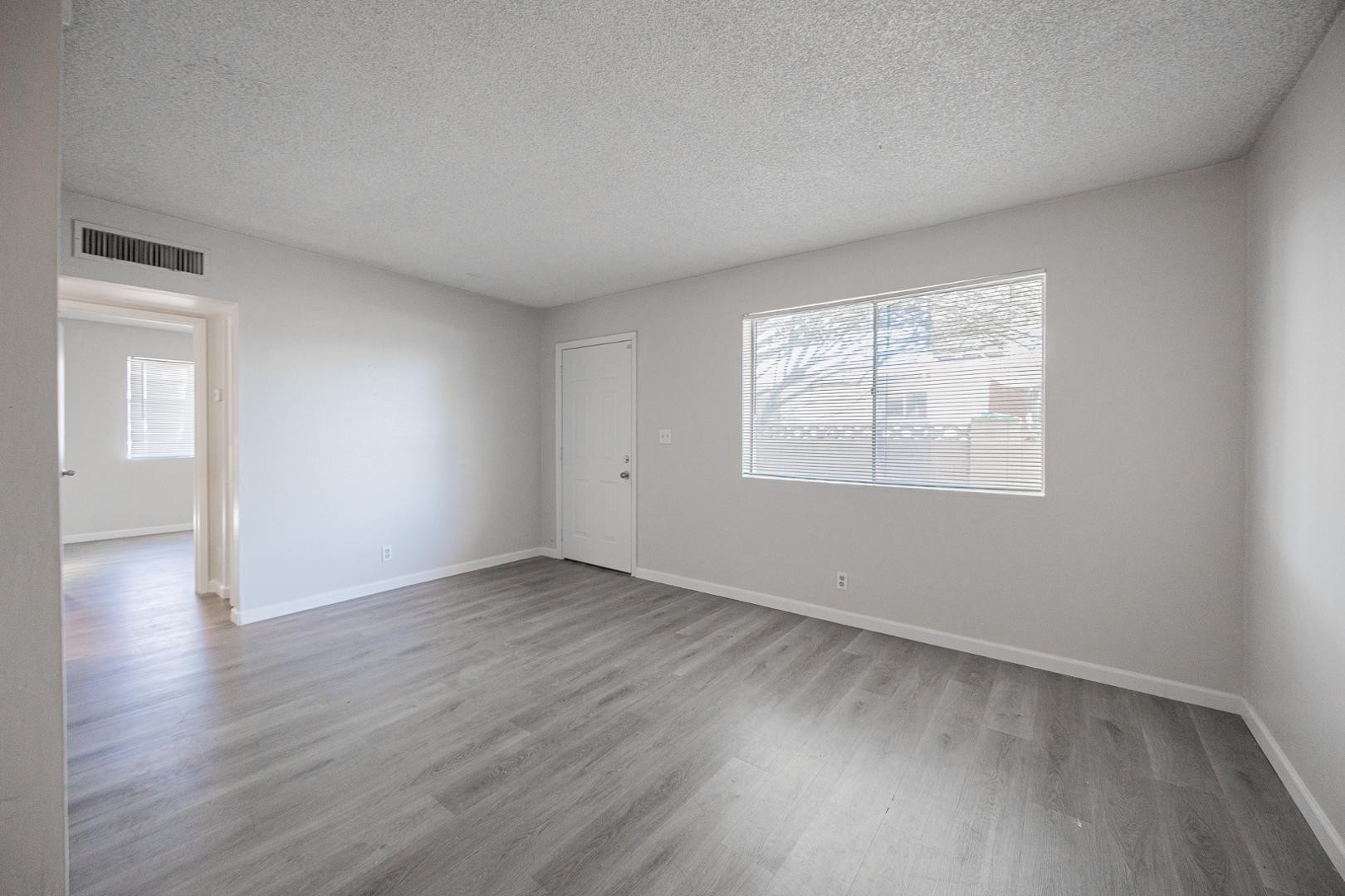 2352 East Broadway Road, Unit B Mesa, AZ 85204 - Photo 6 of 14 Photo #6