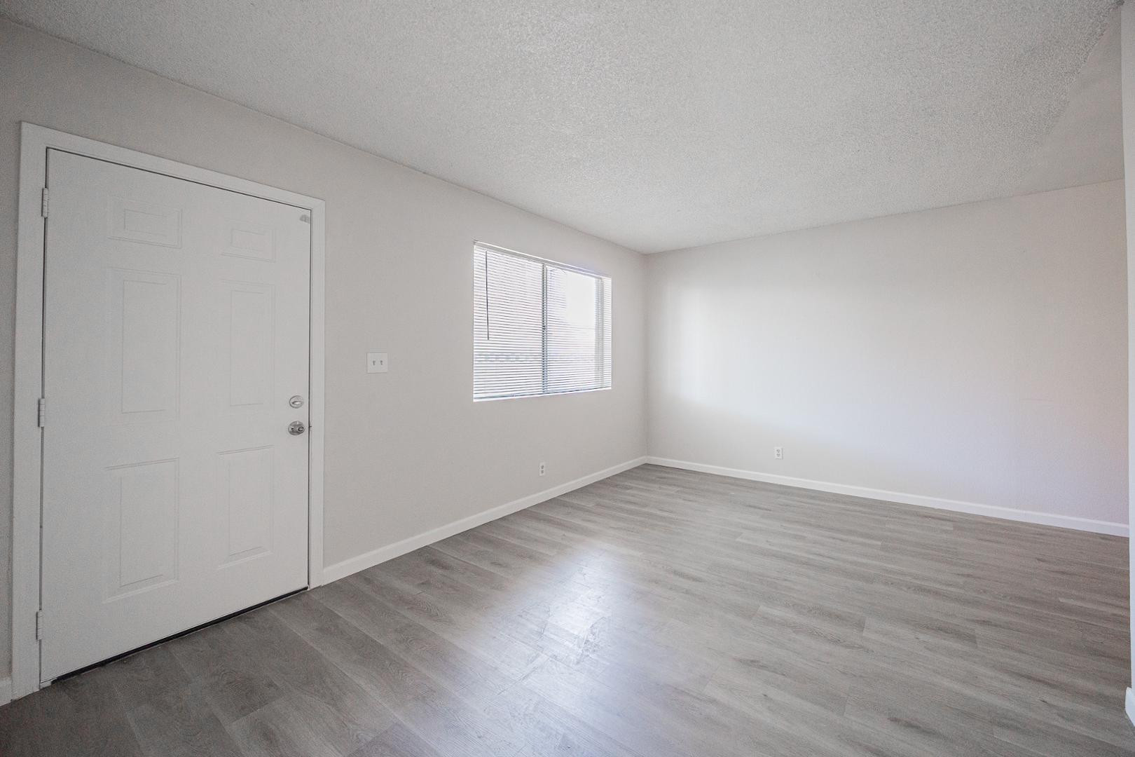 2352 East Broadway Road, Unit B Mesa, AZ 85204 - Photo 9 of 14 Photo #9