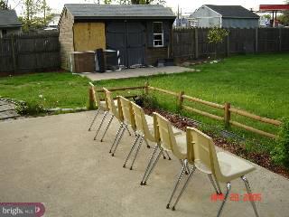 2 Idlewild Road Levittown, PA 19057 - Photo 3 of 6 Gallery Image 3