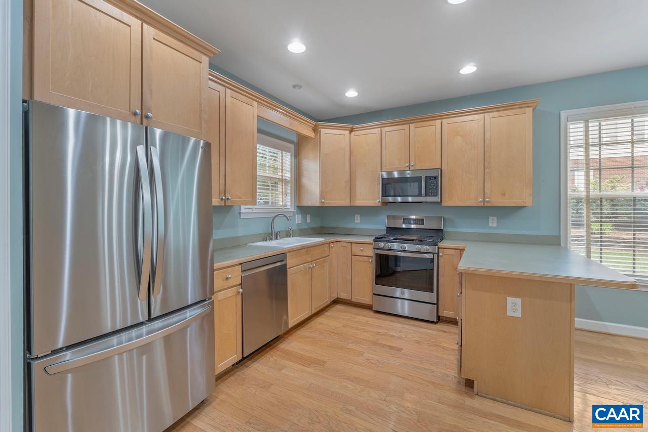 1142 Redfields Road Charlottesville, VA 22903 - Photo 12 of 36 Gallery Image 12