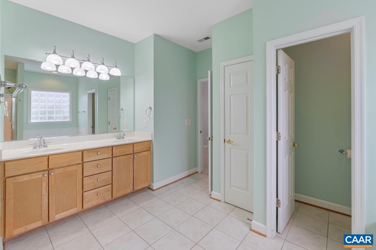1142 Redfields Road Charlottesville, VA 22903 - Photo 18 of 36 Gallery Image 18