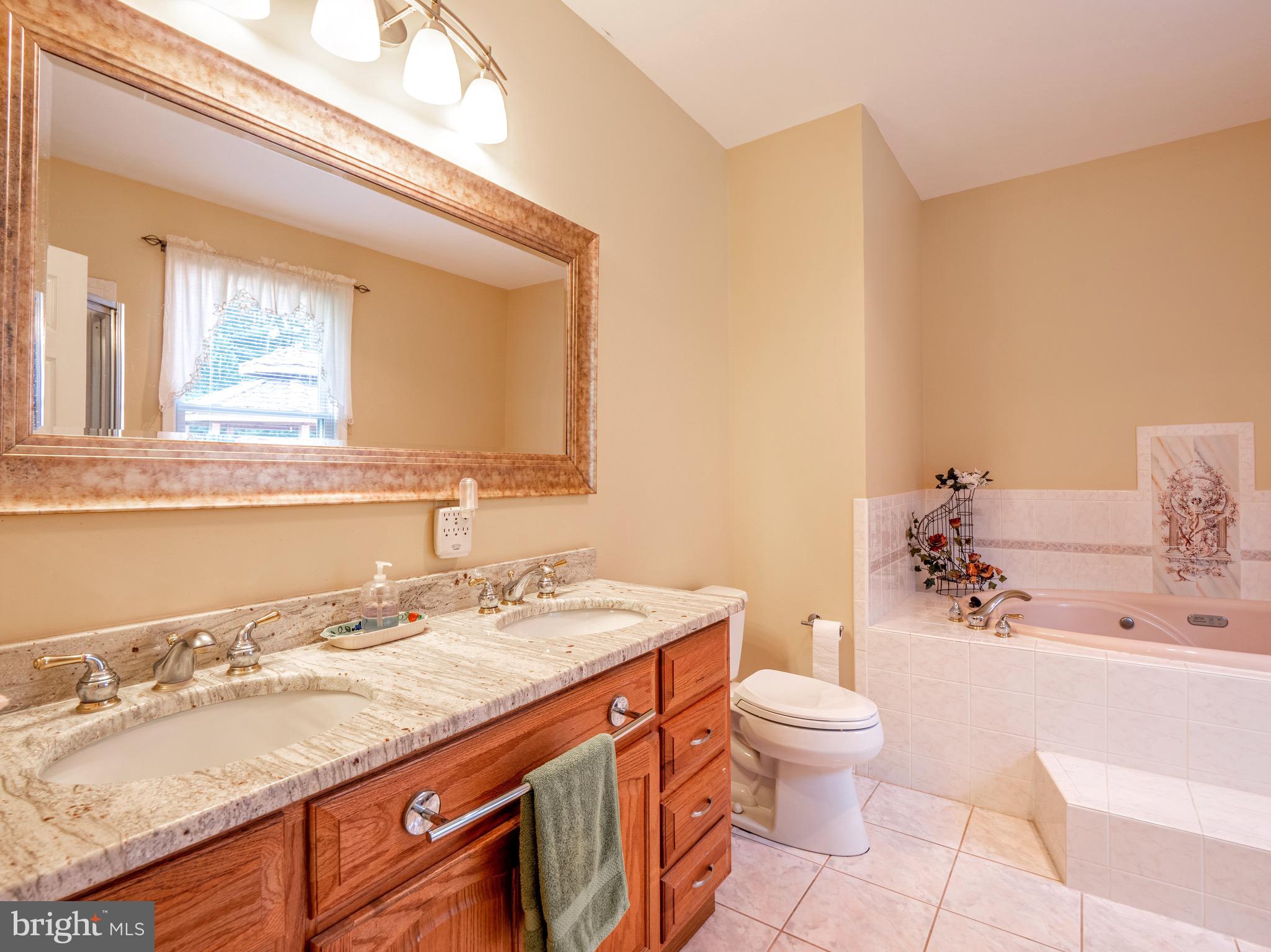 12310 Popes Head Road Fairfax, VA 22030 - Photo 24 of 35 Gallery Image 24