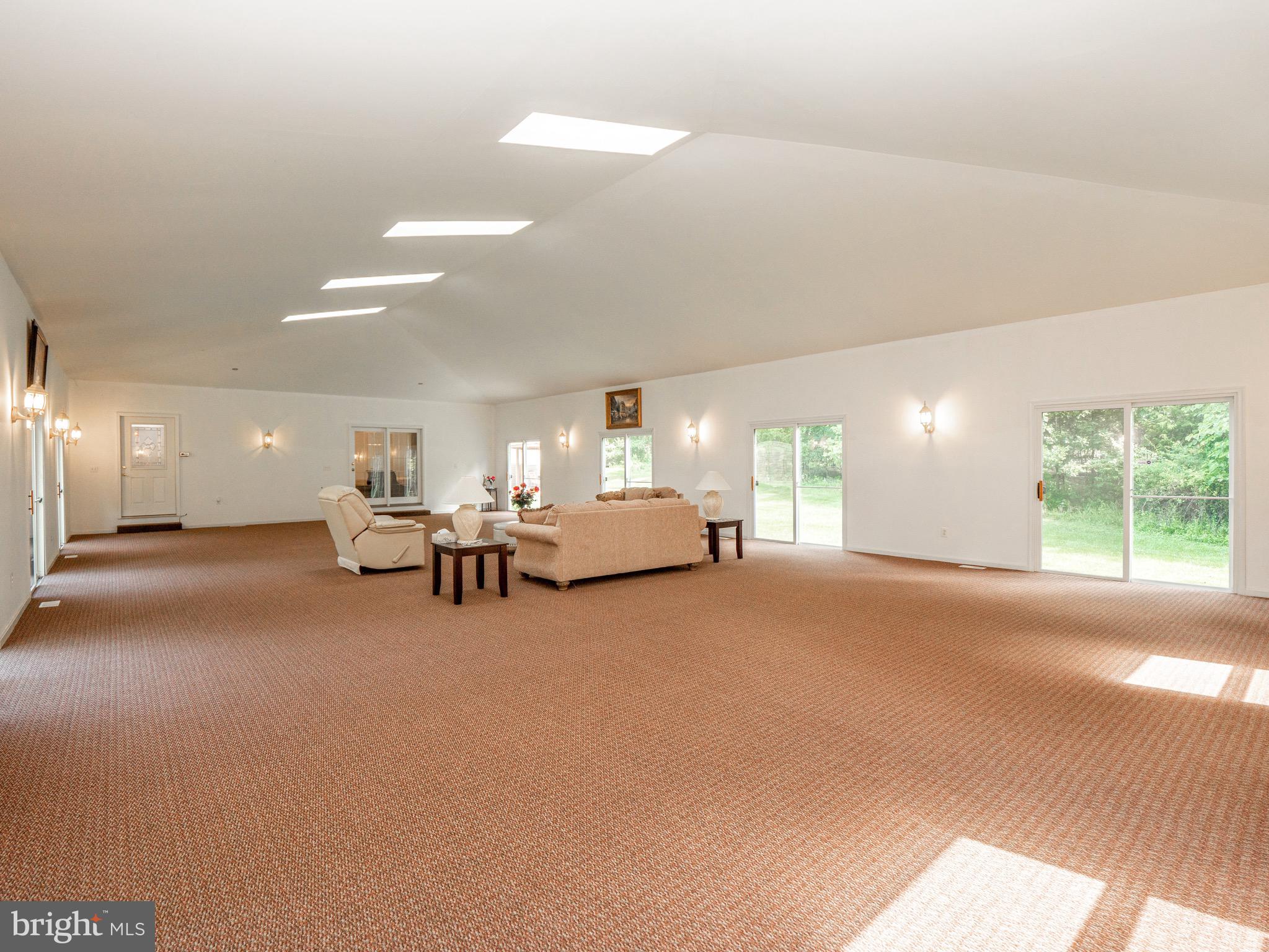 12310 Popes Head Road Fairfax, VA 22030 - Photo 29 of 35 Gallery Image 29