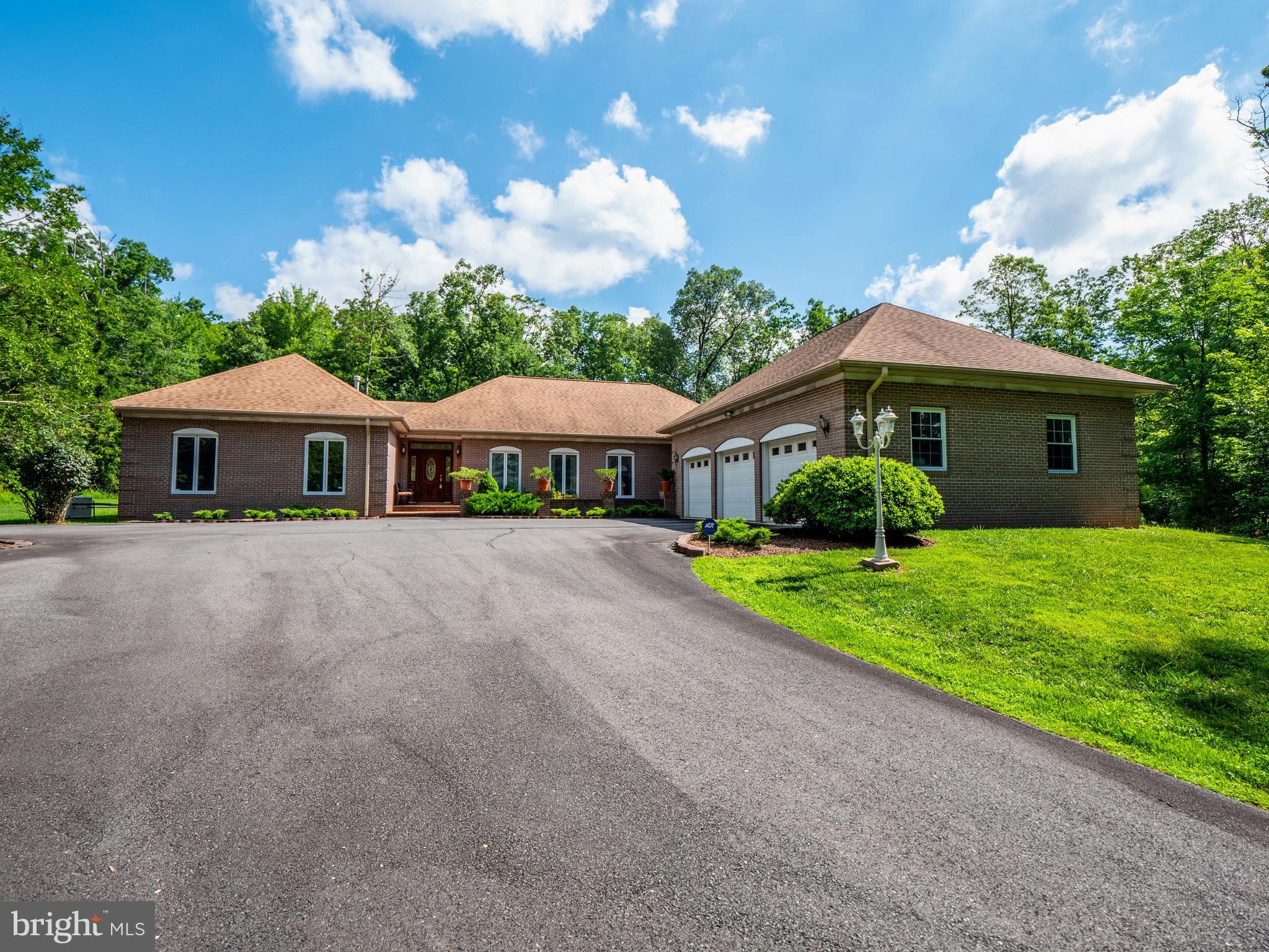 12310 Popes Head Road Fairfax, VA 22030 - Photo 35 of 35 Gallery Image 35