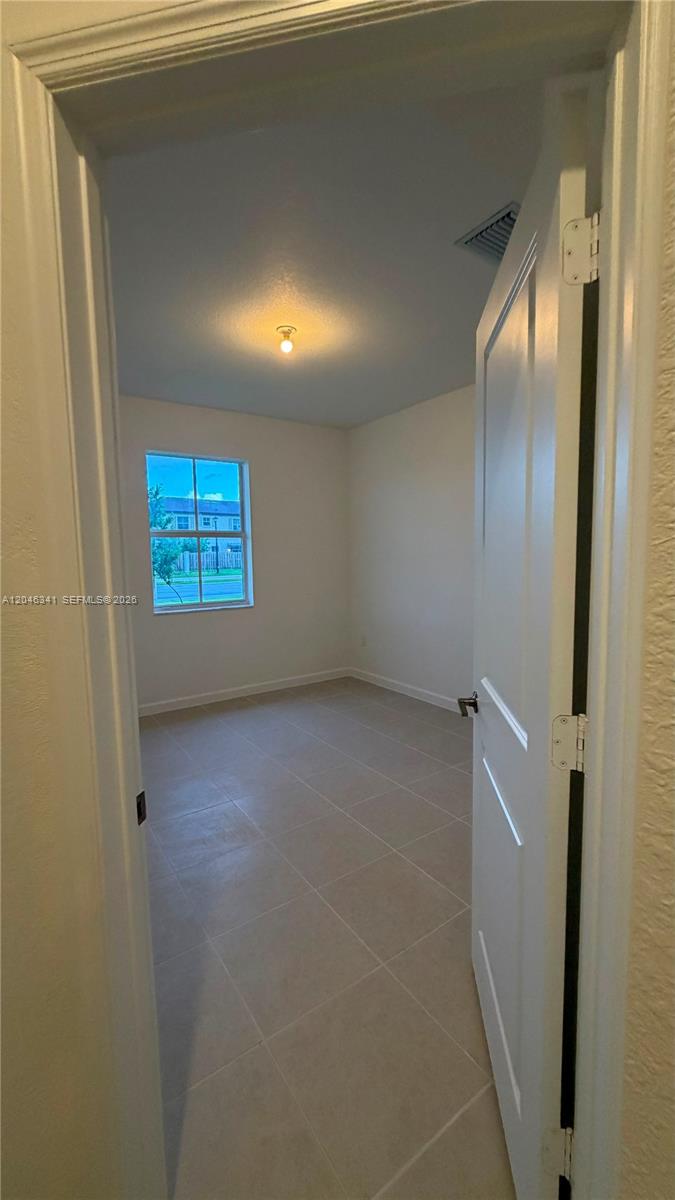 2475 Southeast 29th Street Homestead, FL 33035 - Photo 38 of 48