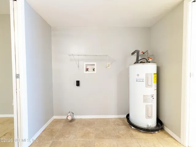 $2,700 | 572 Staffordshire Drive, Jacksonville, FL 32225