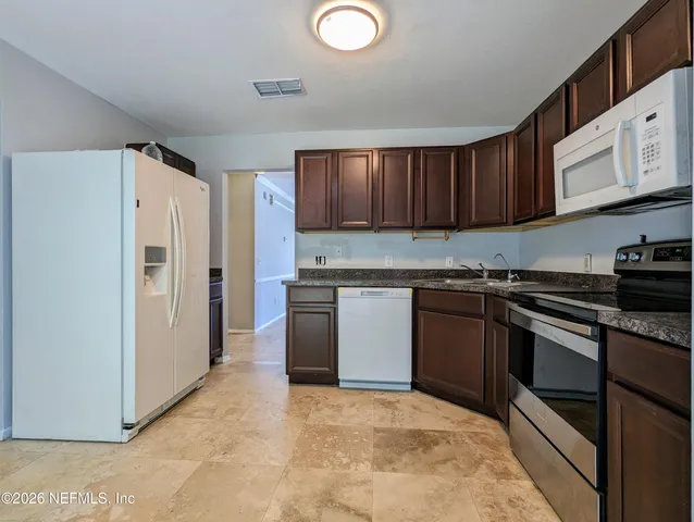$2,700 | 572 Staffordshire Drive, Jacksonville, FL 32225