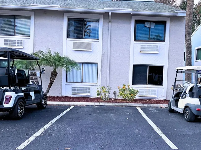 $145,000 | 20921 Haulover Cove Road, Unit F14, Lutz, FL 33558