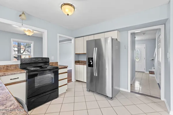 $1,750 | 217 Mahogany Drive, Jacksonville, NC 28540