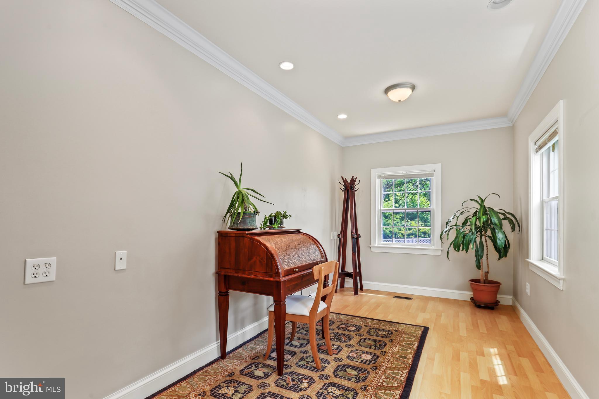 8701 Standish Road Alexandria, VA 22308 - Photo 29 of 82 Gallery Image 29