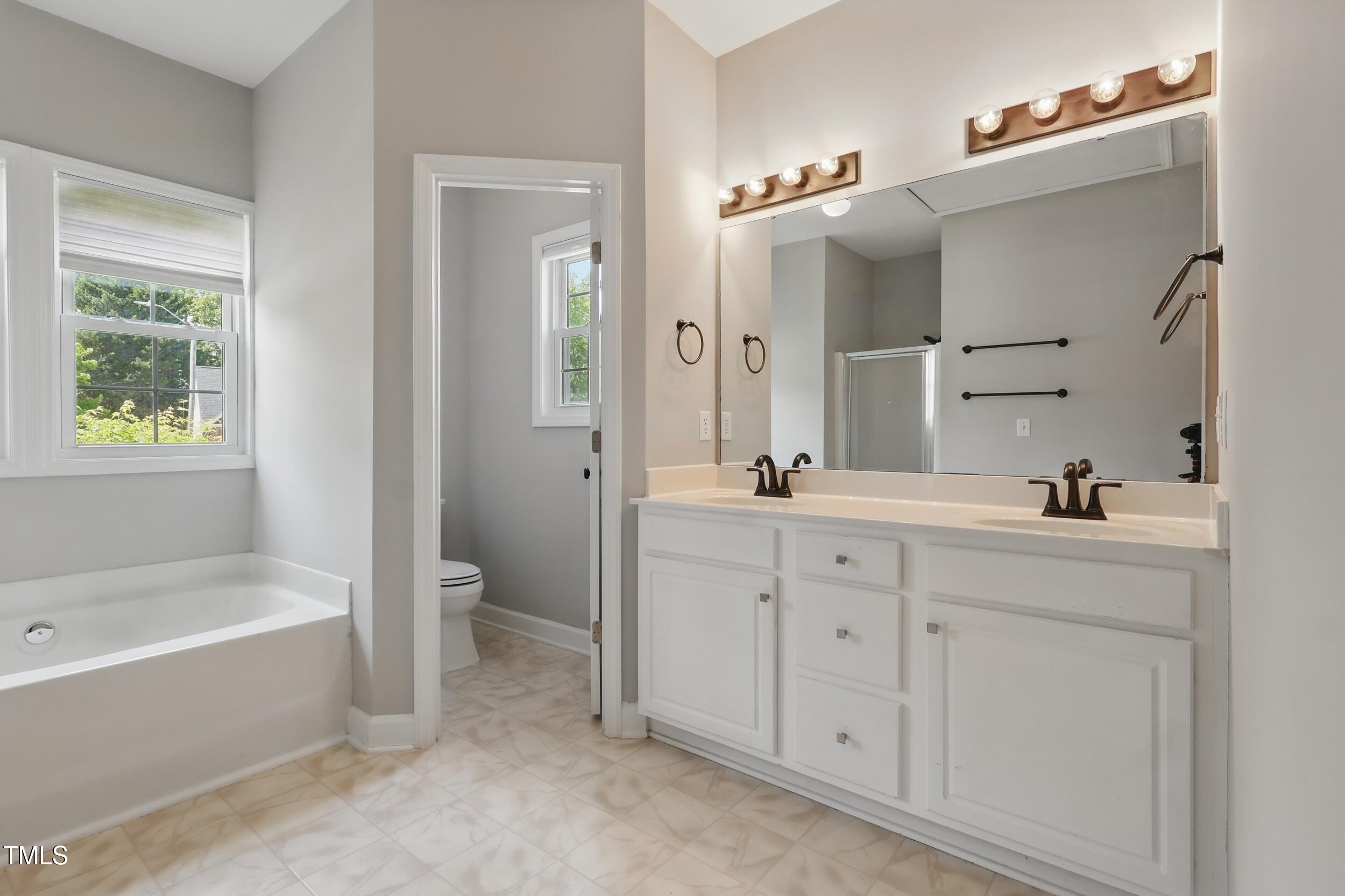 4418 Gallatree Lane Raleigh, NC 27616 - Photo 23 of 37 21_photo_017