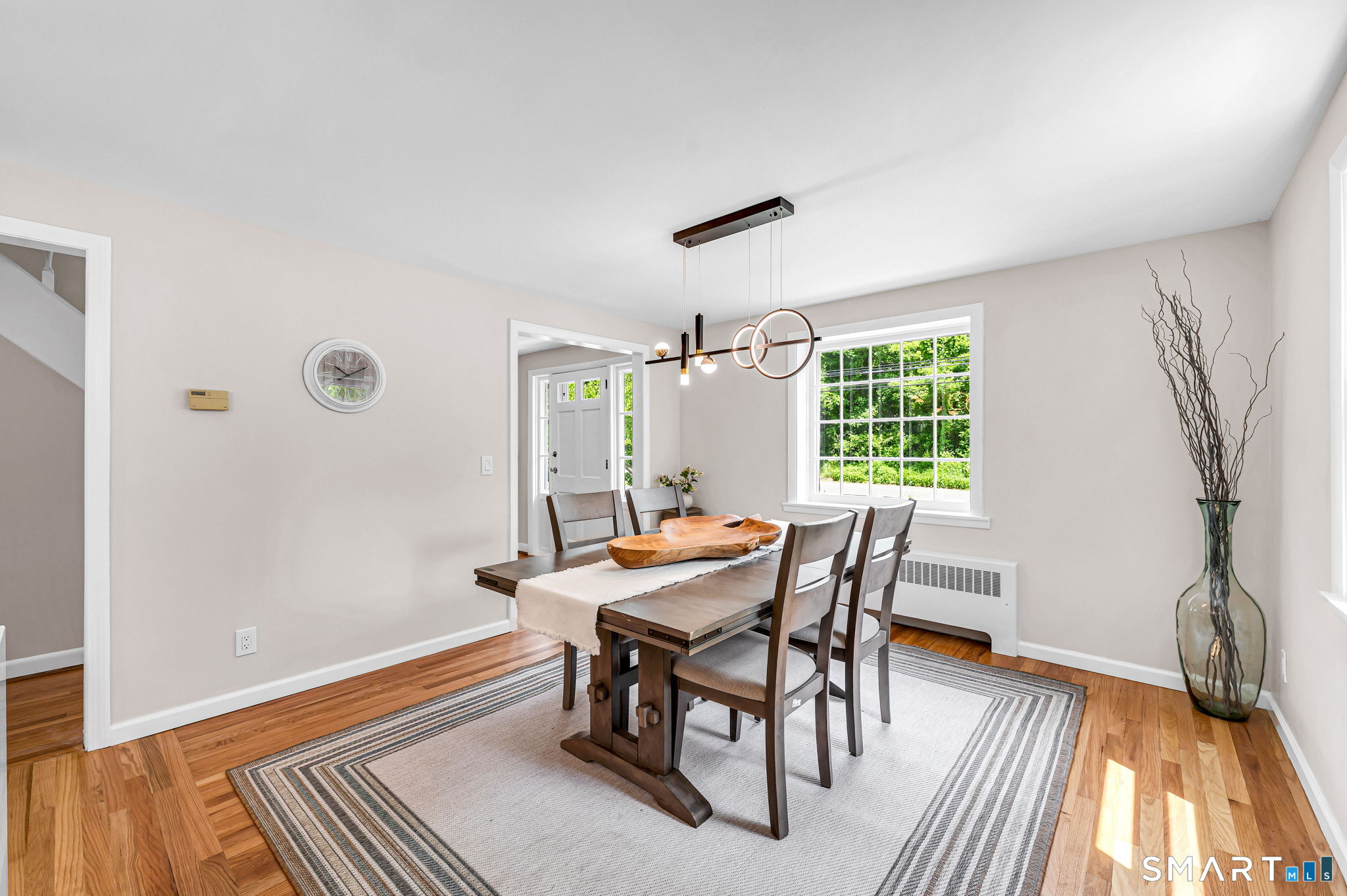 261 Simsbury Road West Hartford, CT 06117 - Photo 8 of 40