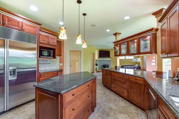 $1,100,000 | 1260 Hanover Trail, Waunakee, WI 53597