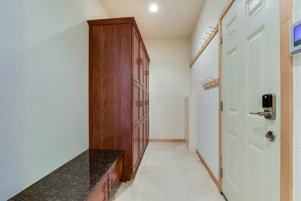 $1,100,000 | 1260 Hanover Trail, Waunakee, WI 53597