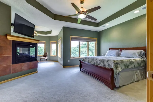 $1,100,000 | 1260 Hanover Trail, Waunakee, WI 53597