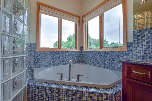 $1,100,000 | 1260 Hanover Trail, Waunakee, WI 53597
