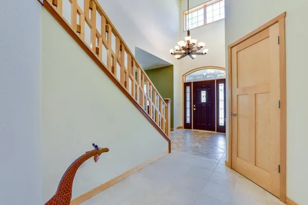 $1,100,000 | 1260 Hanover Trail, Waunakee, WI 53597