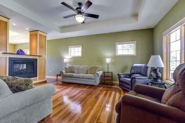 $1,100,000 | 1260 Hanover Trail, Waunakee, WI 53597