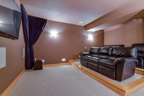 $1,100,000 | 1260 Hanover Trail, Waunakee, WI 53597