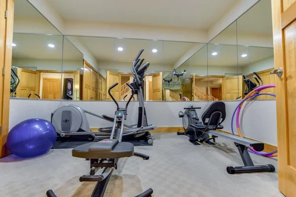 $1,100,000 | 1260 Hanover Trail, Waunakee, WI 53597