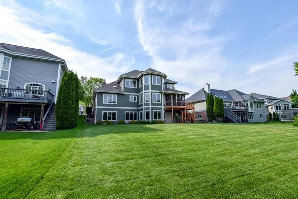 $1,100,000 | 1260 Hanover Trail, Waunakee, WI 53597