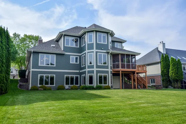 $1,100,000 | 1260 Hanover Trail, Waunakee, WI 53597